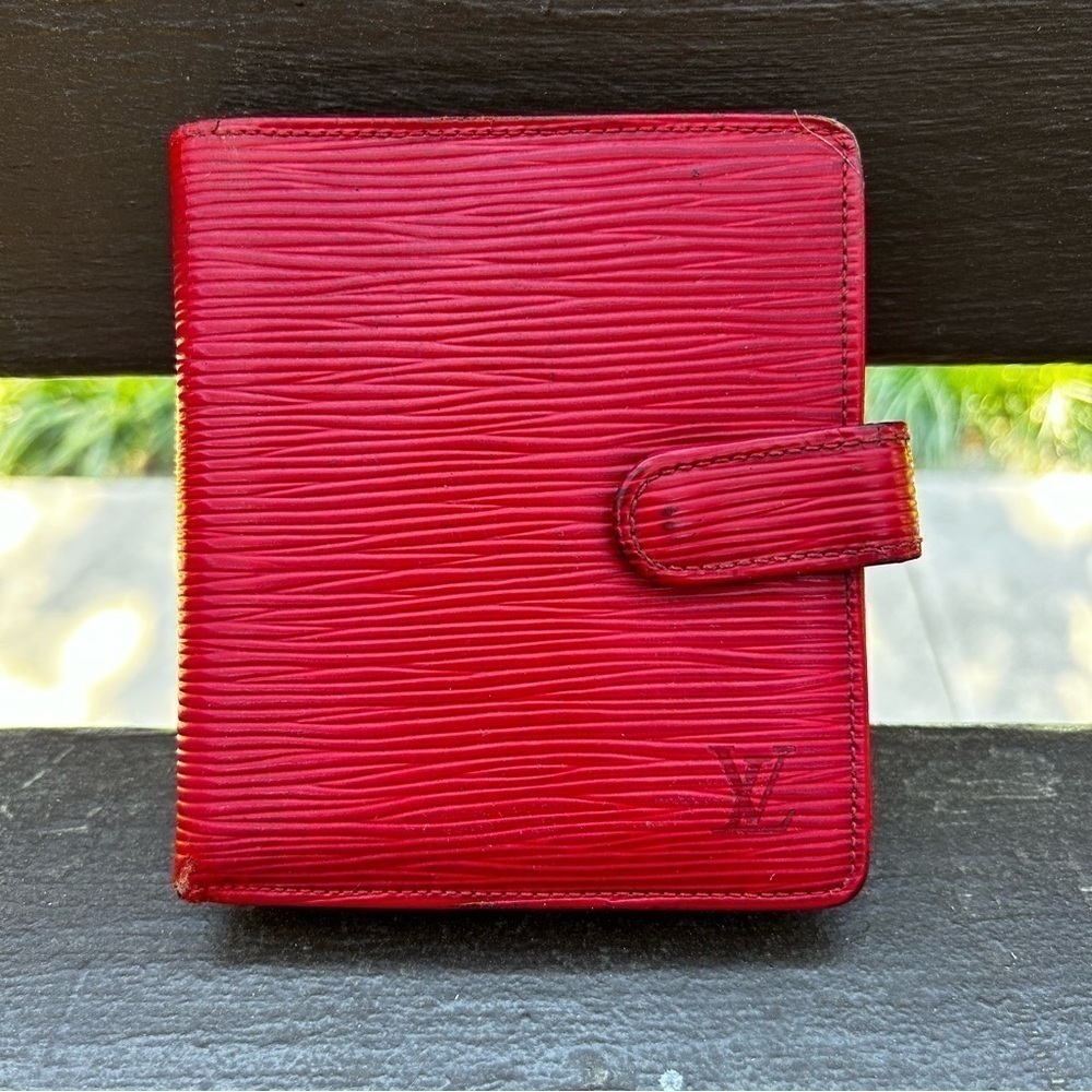 Louis Vuitton Epi leather French bifold wallet
